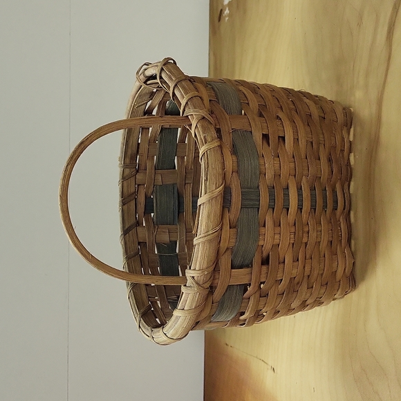 Basket - Picture 2 of 2